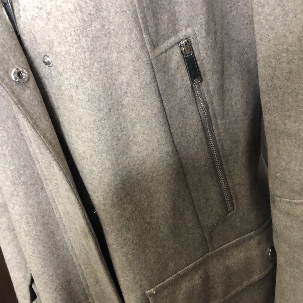Anna faux fur trimmed tan wool pea coat size XL - Picture 6 of 11